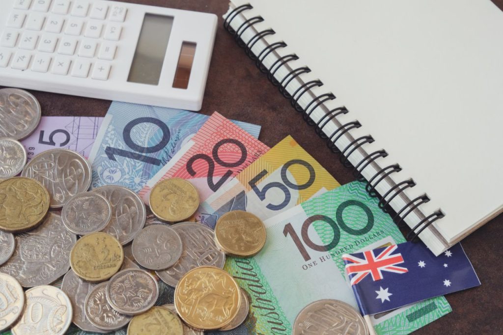 australian-money-aud-calculator-notebook